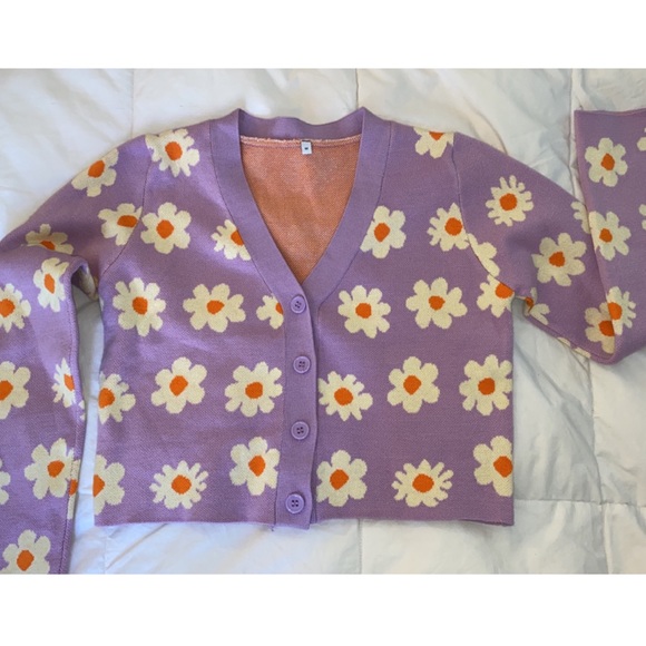 Sweaters - Cut-off button up sweater